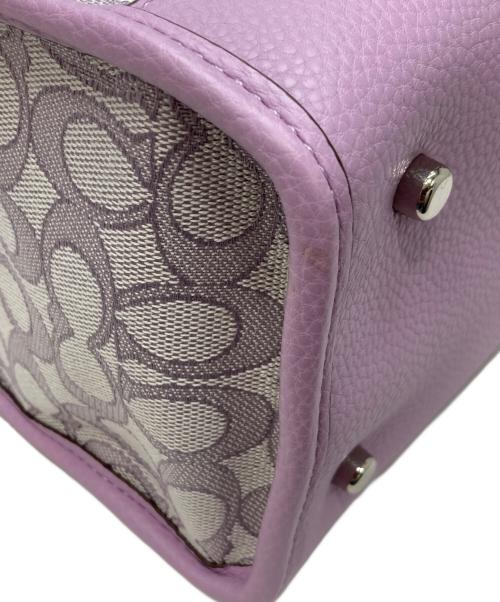 COACH（コーチ）COACH (コーチ) デンプシー キャリーオール シグネチャー ジャカード ウィズ ストライプ アンド コーチ パッチ ピンクの古着・服飾アイテム