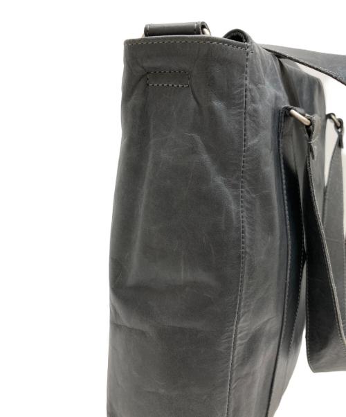 m0851（エム・ゼロ・エイト・ファイブ・ワン）m0851 (エム・ゼロ・エイト・ファイブ・ワン) 2WAYバッグ グレーの古着・服飾アイテム