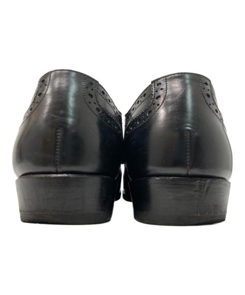 raymar（レイマー）raymar (レイマー) 内羽根 パンチド キャップトゥレザーシューズ ブラック サイズ:8の古着・服飾アイテム