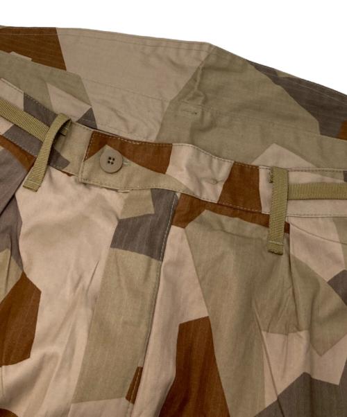 Swedish Army（スウェーデン軍）Swedish Army (スウェーデン軍) デザートカモパンツ ベージュ サイズ:180の古着・服飾アイテム