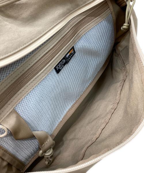 PORTER（ポーター）PORTER (ポーター) KLUNKERZ メッセンジャーバッグ ベージュの古着・服飾アイテム