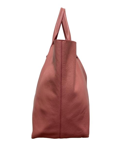 IACUCCI（イアクッチ）IACUCCI (イアクッチ) OPERA ピンクの古着・服飾アイテム