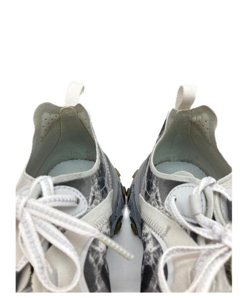 NIKE（ナイキ）NIKE (ナイキ) REACT ELEMENT 55 ベージュ サイズ:27の古着・服飾アイテム