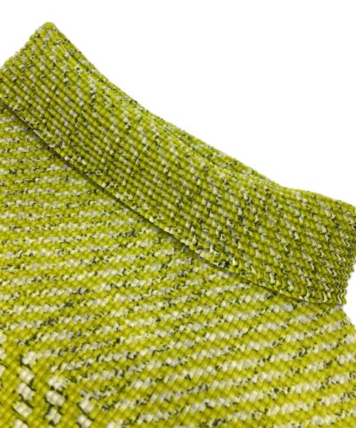 me ISSEY MIYAKE（ミーイッセイ ミヤケ）me ISSEY MIYAKE (ミーイッセイ ミヤケ) プリーツカットソー 黄緑 サイズ:-の古着・服飾アイテム