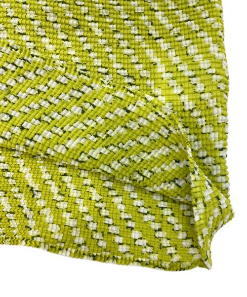 me ISSEY MIYAKE（ミーイッセイ ミヤケ）me ISSEY MIYAKE (ミーイッセイ ミヤケ) プリーツカットソー 黄緑 サイズ:-の古着・服飾アイテム