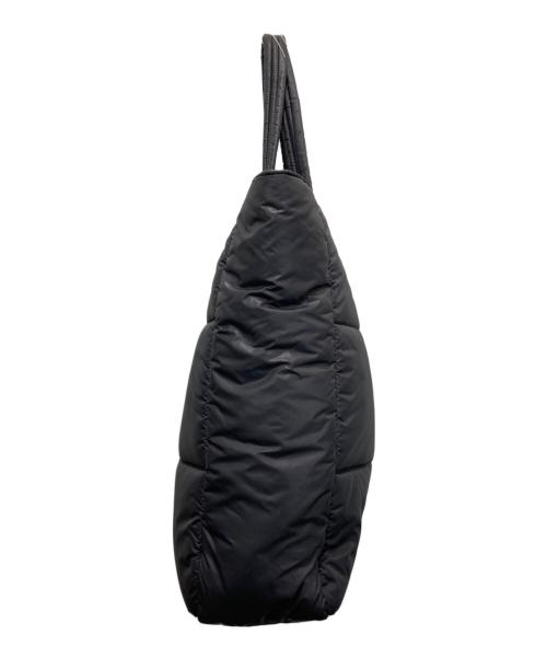 UGG（アグ）UGG (アグ) ELLORY PUFF TOTE BAG ブラックの古着・服飾アイテム