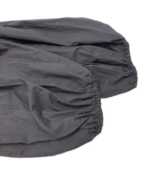 merlette（マーレット）Merlette (マーレット) TOMORROW LAND (トゥモローランド) フリルギャザーブラウス ブラック サイズ:不明(実寸参照)の古着・服飾アイテム