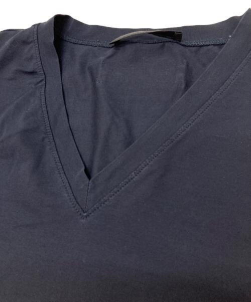 PRADA（プラダ）PRADA (プラダ) Vネックカットソー ネイビー サイズ:Sの古着・服飾アイテム