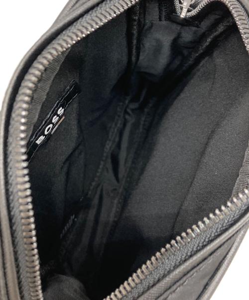BOSS（ボス）BOSS (ボス) ショルダーバッグ ブラック 未使用品の古着・服飾アイテム