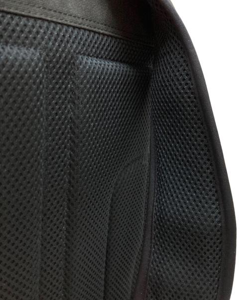 PORTER（ポーター）PORTER (ポーター) HYBRID DAYPACK ブラックの古着・服飾アイテム