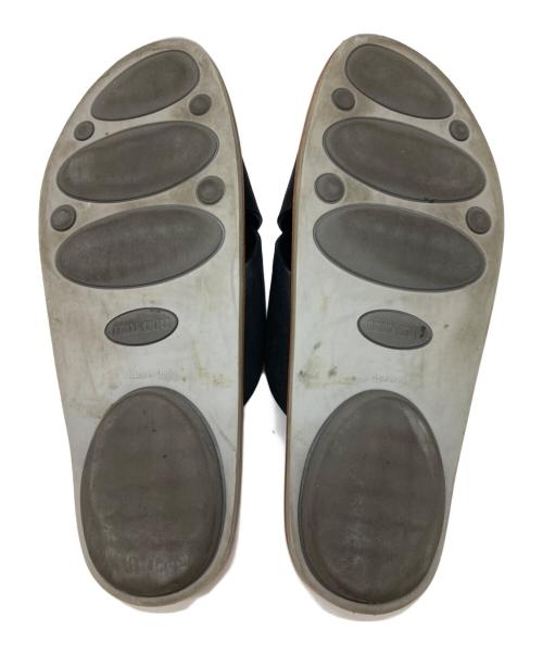 MIU MIU（ミュウミュウ）MIU MIU (ミュウミュウ) レザーフラットサンダル ブラウン×ブラック サイズ:5 1/2の古着・服飾アイテム