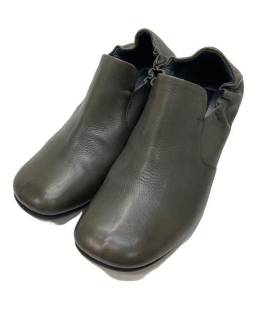 ph7+（ピアッカセッテ）ph7+ (ピアッカセッテ) 太ヒールレザーパンプス カーキ サイズ:37の古着・服飾アイテム