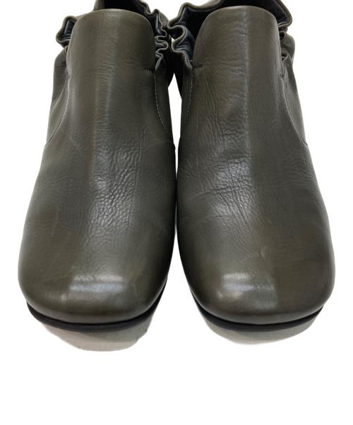 ph7+（ピアッカセッテ）ph7+ (ピアッカセッテ) 太ヒールレザーパンプス カーキ サイズ:37の古着・服飾アイテム