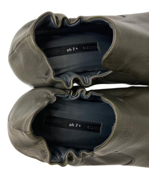 ph7+（ピアッカセッテ）ph7+ (ピアッカセッテ) 太ヒールレザーパンプス カーキ サイズ:37の古着・服飾アイテム