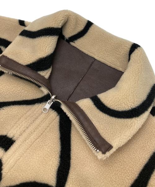 Ameri（アメリ）Ameri (アメリ) リバーシブルボアジャケット ブラウン×ベージュ サイズ:FREEの古着・服飾アイテム