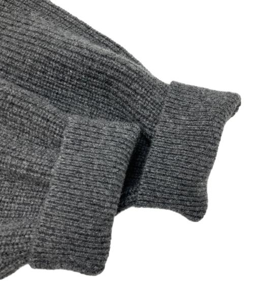 SLOANE（スローン）SLOANE (スローン) Vネックニット グレー サイズ:5の古着・服飾アイテム