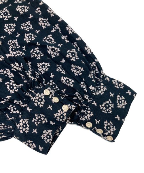 ne quittez pas（ヌキテパ）ne quittez pas (ヌキテパ) 総柄ワンピース ネイビー サイズ:Sの古着・服飾アイテム