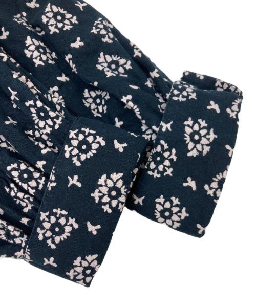 ne quittez pas（ヌキテパ）ne quittez pas (ヌキテパ) 総柄ワンピース ネイビー サイズ:Sの古着・服飾アイテム