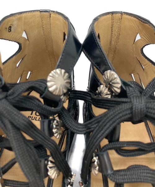 TOGA PULLA（トーガ プルラ）TOGA PULLA (トーガ プルラ) カットアウトギリーシューズ ブラック サイズ:38の古着・服飾アイテム