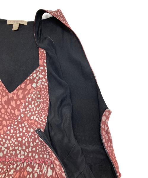 BURBERRY BRIT（バーバリーブリット）BURBERRY BRIT (バーバリーブリット) レオパードノースリーブワンピース レッド サイズ:USA10の古着・服飾アイテム
