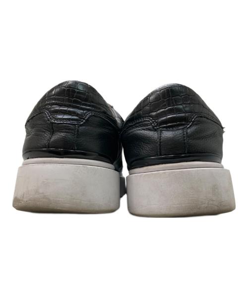 DEVICE1（デバイスワン）DEVICE1 (デバイスワン) スニーカー クロコスタンプ ブラック サイズ:28.5の古着・服飾アイテム