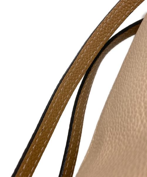 GIANNI CHIARINI（ジャンニ キアリーニ）GIANNI CHIARINI (ジャンニ キアリーニ) ショルダーバッグ ベージュの古着・服飾アイテム