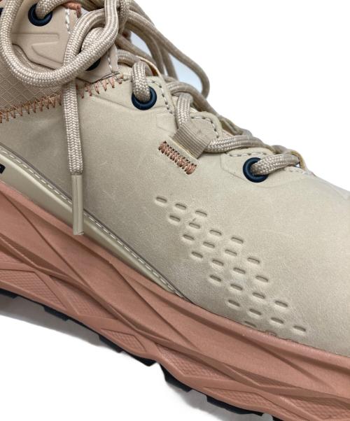 ALTRA（アルトラ）ALTRA (アルトラ) OLYMPUS 5 HIKE LOW GTX ベージュ サイズ:M UK8の古着・服飾アイテム