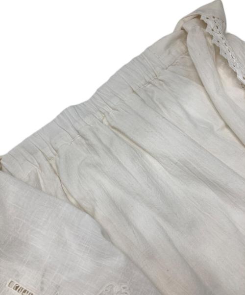 freada（フリーダ）freada (フリーダ) レイヤー 刺繍 ラップスカート ホワイト サイズ:ONEの古着・服飾アイテム