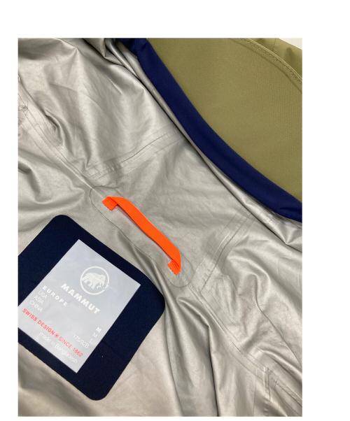 MAMMUT（マムート）MAMMUT (マムート) Convey Tour HS Hooded Jacket ネイビー×オリーブ サイズ:Lの古着・服飾アイテム