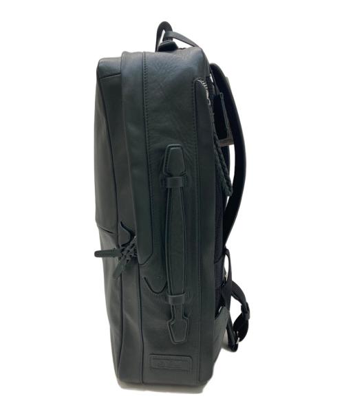 PID（ピーアイディー）Pid (ピーアイディー) Ecrire撥水レザースクエアリュック グリーン 未使用品の古着・服飾アイテム