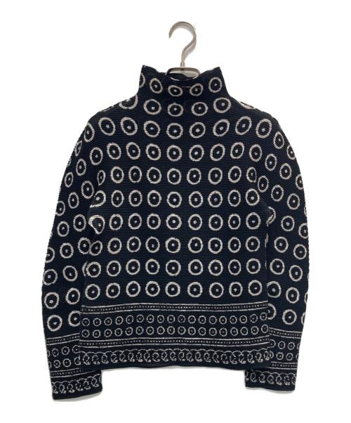 me ISSEY MIYAKE（ミーイッセイ ミヤケ）me ISSEY MIYAKE (ミーイッセイ ミヤケ) プリーツカットソー ブラック サイズ:不明(実寸参照)の古着・服飾アイテム