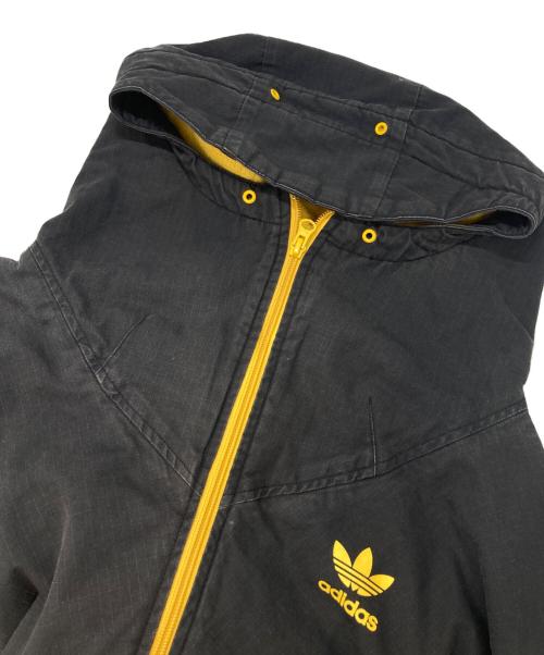 adidas（アディダス）adidas (アディダス) リップストップフーディージャケット ブラック×イエロー サイズ:38の古着・服飾アイテム