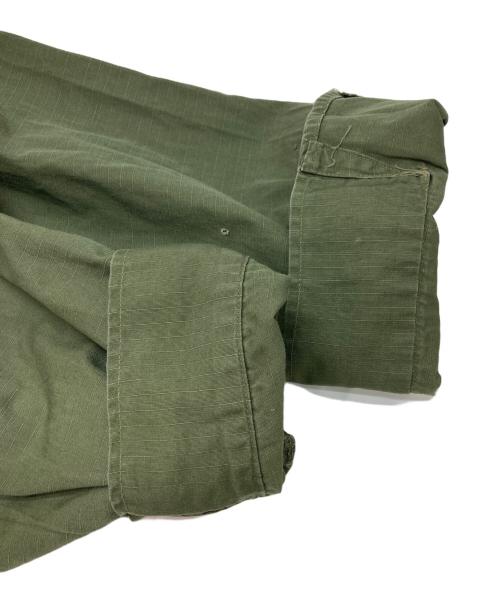 US ARMY（ユーエスアーミー）US ARMY (ユーエスアーミー) ジャングルファティーグジャケット オリーブ サイズ:不明の古着・服飾アイテム