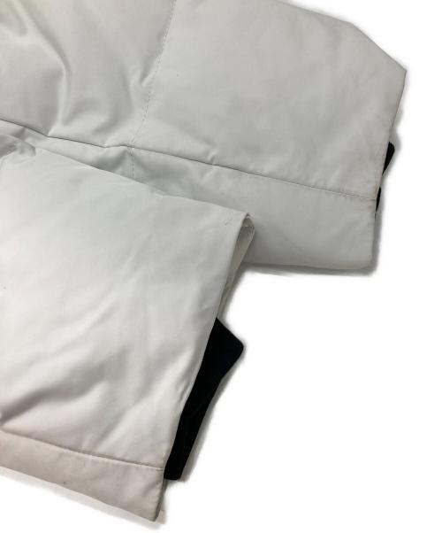 BOSS HUGO BOSS（ボス ヒューゴボス）BOSS HUGO BOSS (ボス ヒューゴボス) リラックスフィット ダウンコート ホワイト サイズ:Lの古着・服飾アイテム