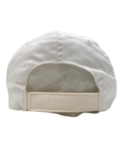 Maison Margiela（メゾンマルジェラ）Maison Margiela (メゾンマルジェラ) ロゴキャップ ホワイトの古着・服飾アイテム
