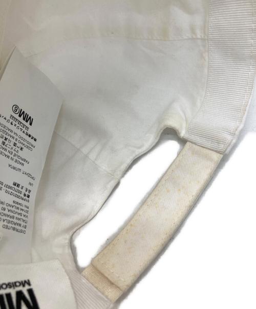 Maison Margiela（メゾンマルジェラ）Maison Margiela (メゾンマルジェラ) ロゴキャップ ホワイトの古着・服飾アイテム