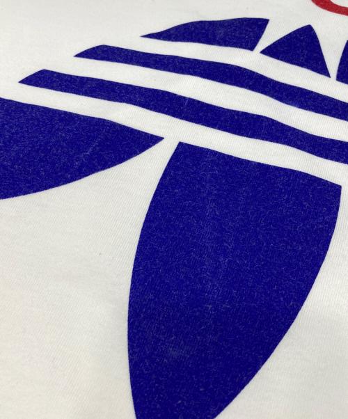 adidas（アディダス）adidas (アディダス) GUCCI (グッチ) コラボロゴプリントTシャツ ホワイト サイズ:XSの古着・服飾アイテム