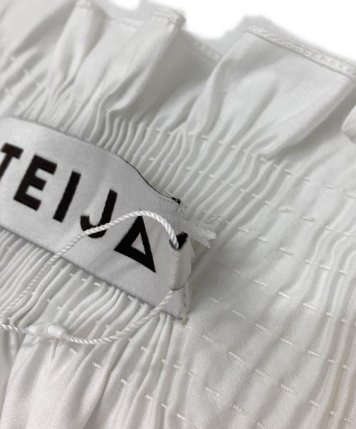 teija（テイヤ）TEIJA (テイヤ) シルクフリルネックブラウス ホワイト サイズ:6の古着・服飾アイテム