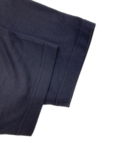 WHITE MOUNTAINEERING（ホワイトマウンテ二アニング）WHITE MOUNTAINEERING (ホワイトマウンテ二アニング) WM LOGO PRINTED T-SHIRT ブラックの古着・服飾アイテム