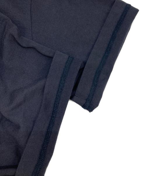 WHITE MOUNTAINEERING（ホワイトマウンテ二アニング）WHITE MOUNTAINEERING (ホワイトマウンテ二アニング) WM LOGO PRINTED T-SHIRT ブラックの古着・服飾アイテム