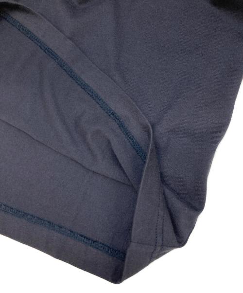 WHITE MOUNTAINEERING（ホワイトマウンテ二アニング）WHITE MOUNTAINEERING (ホワイトマウンテ二アニング) WM LOGO PRINTED T-SHIRT ブラックの古着・服飾アイテム