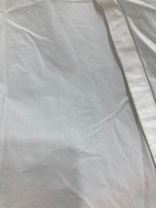 nagonstans（ナゴンスタンス）nagonstans (ナゴンスタンス) 撥水バルーンアシメスカート ホワイト サイズ:Sの古着・服飾アイテム