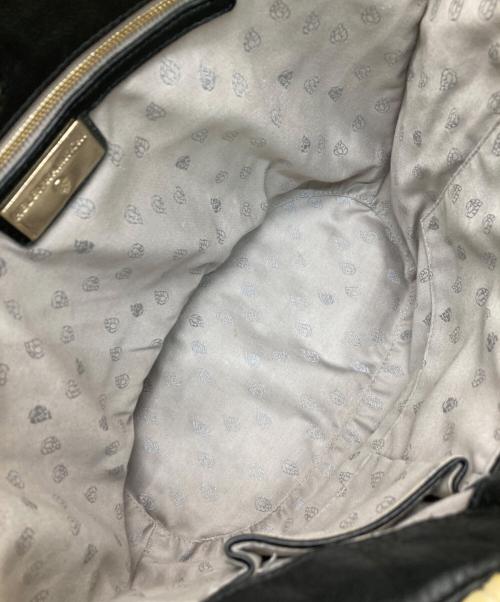 HELEN KAMINSKI（ヘレンカミンスキー）HELEN KAMINSKI (ヘレンカミンスキー) チャーム付ラフィアバッグ ブラック×ベージュの古着・服飾アイテム