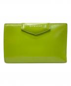 GIVENCHYジバンシィ）の古着「2つ折り財布」｜グリーン