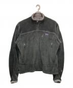 Patagoniaパタゴニア）の古着「R4フリースジャケット」｜グレー