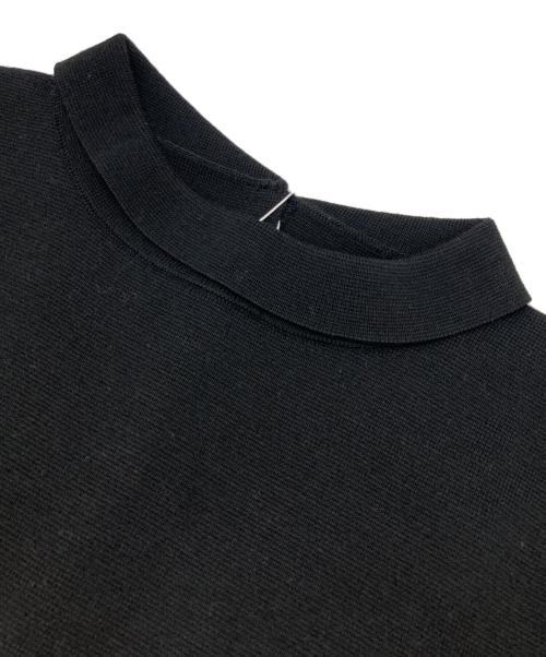 BALLSEY（ボールジィ）BALLSEY (ボールジィ) ウールポリエステル バックパールボタンワンピース ブラック サイズ:36 未使用品の古着・服飾アイテム