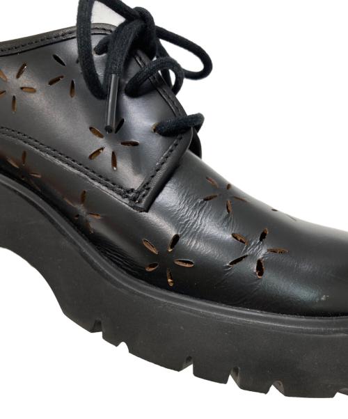 CAMPER（カンペール）CAMPER (カンペール) フラワーモチーフレースアップシューズ ブラック サイズ:39の古着・服飾アイテム