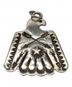 Navajoナバホ）の古着「サンダーバードネックレストップ」｜グレー