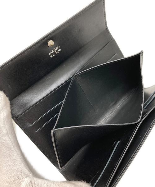 HIROKO HAYASHI（ヒロコ ハヤシ）HIROKO HAYASHI (ヒロコ ハヤシ) OSSO VIVO 薄型長財布 ゴールドの古着・服飾アイテム