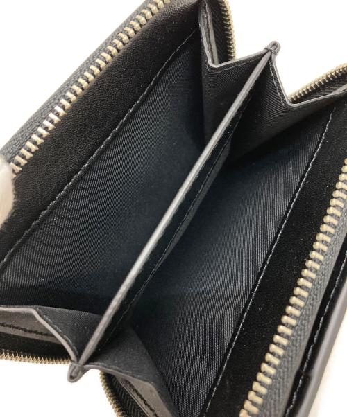 MARC JACOBS（マークジェイコブズ）MARC JACOBS (マークジェイコブス) FUTURE (フューチャー) POINTMAN MINI COMPACT WALLET ホワイトの古着・服飾アイテム